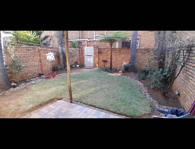 2 BEDROOM SECTIONAL TITLE FOR SALE IN BENONI CENTRAL